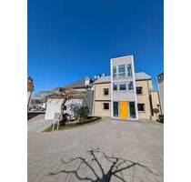 Haus mit zwei Wohnungen in Irsch zu verkaufen