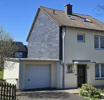 GEPFLEGTES REIHENENDHAUS MIT GARTEN UND GARAGE IN FAMILIENFREUNDLICHER LAGE - Hückeswagen Wiehagen