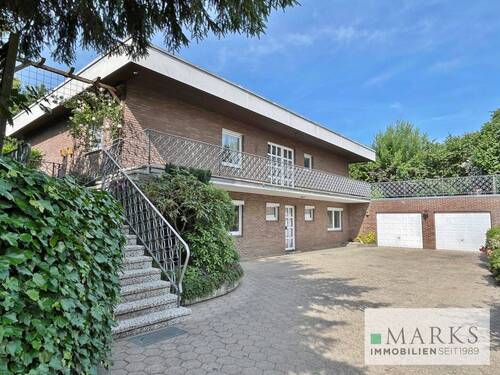 Außenansicht - 1 Zimmer Mehrfamilienhaus, Wohnhaus zum Kaufen in Lübeck