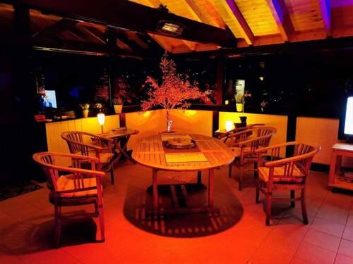 Wintergarten (47qm) - 