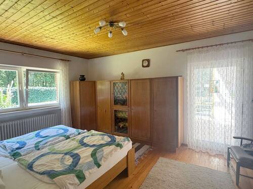 Zimmer 3 - 
