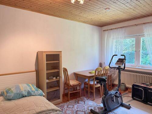 Zimmer 1 - 