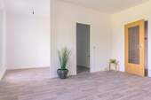 Wohnbereich Vergleichswohnung - 1 Zimmer Etagenwohnung zur Miete in Chemnitz
