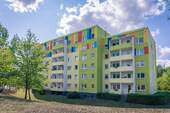 Hausansicht - Etagenwohnung mit 34,30 m² in Chemnitz zur Miete