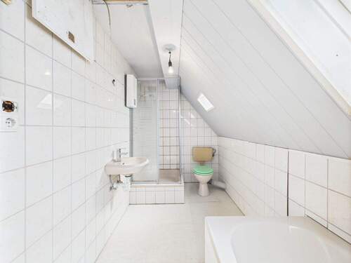 Badezimmer DG - 