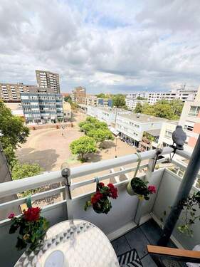 10 Balkon Ausblick - 