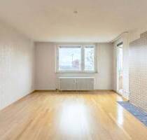 Helle 3,5-Zimmer-Wohnung mit Balkon, Feldnähe und großem Gestaltungspotenzial - Kornwestheim