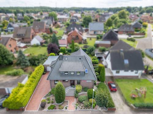 Frontansicht Drohne - 