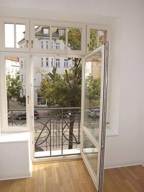 Französischer Balkon - Frei ab 01.02.2026 ! Stilvoll sanierte 3-Raumwohnung mit Balkon im beliebten Leipzig-Gohlis !
