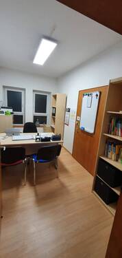 Büro-Raum Beispiel 2.jpg - 4 Zimmer Büro in Mömbris