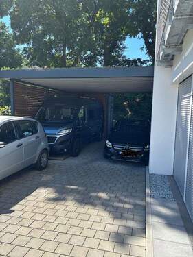 Stellplätze - Doppelhaushälfte mit 187,00 m&sup2; in Kirchheim unter Teck zum Kaufen