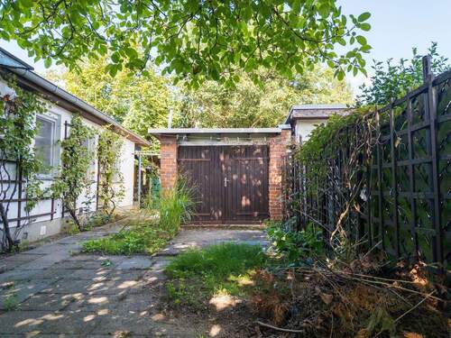 Garage - Einfamilienhaus mit 85,30 m&sup2; in Berlin / Pankow zum Kaufen