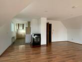 Wohnzimmer mit Küche - 