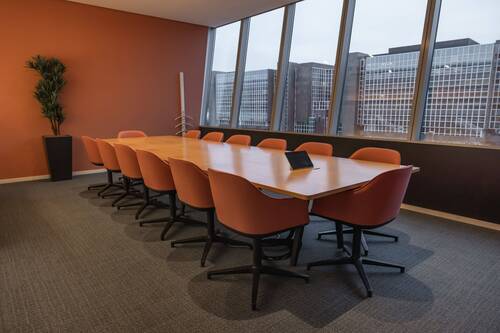 Regus_Frankfurt The Squaire_Germany_Centre 8553_Bo - 