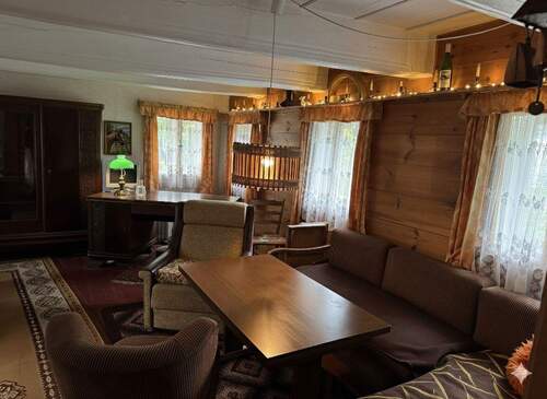 Blick in Wohnzimmer - 