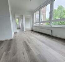 Lichtdurchflutete 4-Zimmer-Wohnung mit Balkon! - Essen Freisenbruch