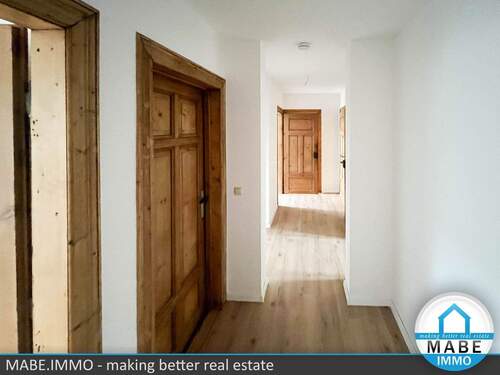 Beispielfoto Flur - Jetzt zugreifen! Ihre neue 2-Raum-Wohnung mit offener Küche