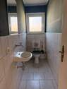 sep. Toilette mit Fenster - 