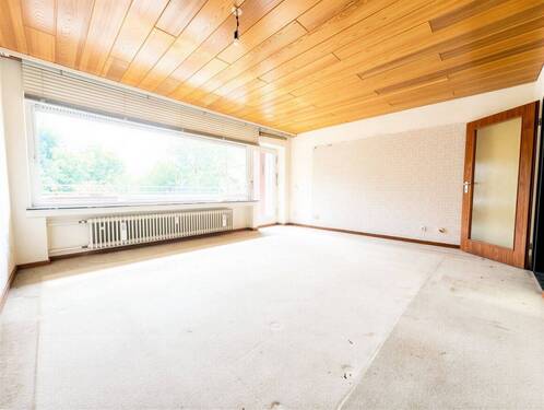 Wohnzimmer - 3 Zimmer Etagenwohnung in Neuss