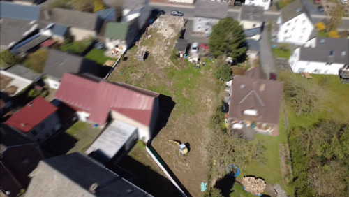 Ansicht Straßenseite - Grundstück in Dierdorf