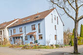 Hausansicht - 6 Zimmer Reihenendhaus in Köngen