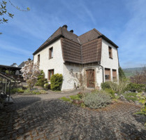 Haus in Balve mit viel Raum und Gestaltungsmöglichkeiten