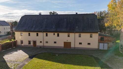 Wohnhaus - 4-Seitenhof für Ihr persönliches Glück