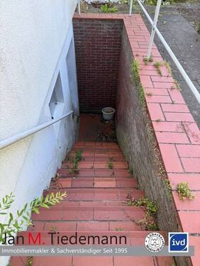 Kellerausseneingang - 