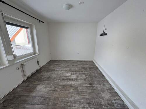 Zimmer 1, 1.OG, Originalbild - 