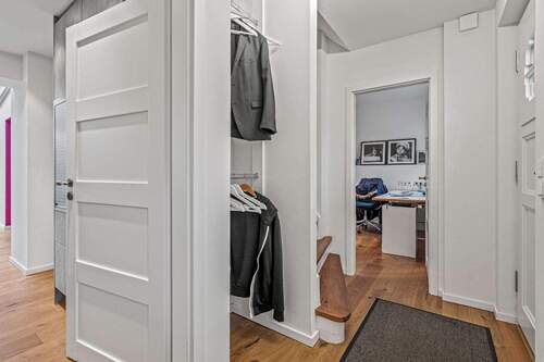 Flur - Reihenmittelhaus mit 146,00 m&sup2; in Berlin zum Kaufen