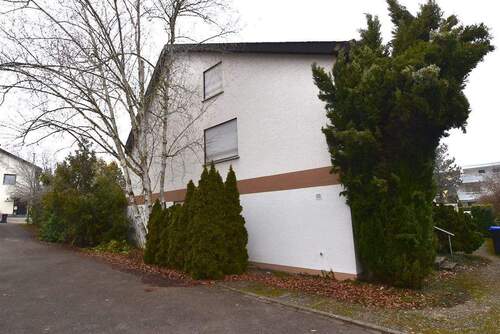 2-Hausansicht-Seite - 5 Zimmer Mehrfamilienhaus, Wohnhaus zum Kaufen in Allensbach