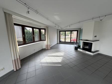 Essbereich / Kamin EG - Mehrfamilienhaus, Wohnhaus mit 237,00 m&sup2; in Bochum zum Kaufen
