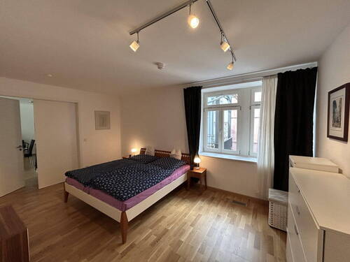 Schlafzimmer - Innenhof hinten - 