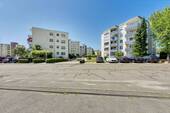 Haus u. TG v. Osten - 