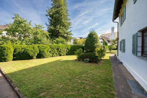 Garten - Einfamilienhaus mit 143,50 m² in München zum Kaufen