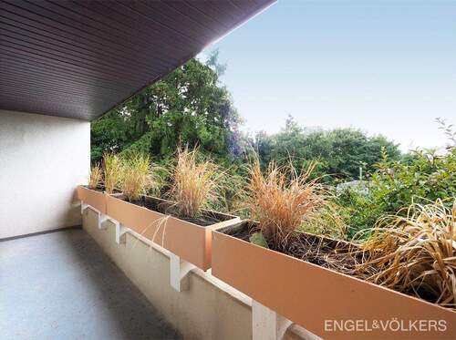 Bild 2 - 6 Zimmer Einfamilienhaus zum Kaufen in Saarbrücken