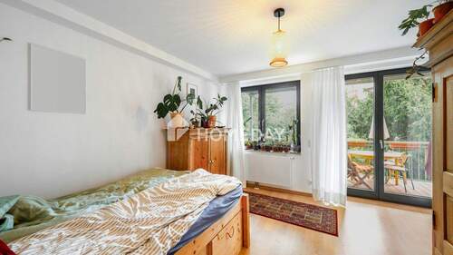 Elternschlafzimmer 1 - 