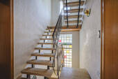 Treppenhaus zum Wohnbereich - 