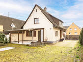 Ansicht Garten - 5 Zimmer Einfamilienhaus zum Kaufen in Karlsruhe / Neureut