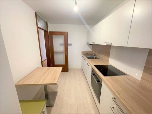 Küche - 3 Zimmer Etagenwohnung zum Kaufen in Weinstadt