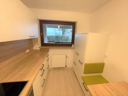 Küche - 3 Zimmer Etagenwohnung in Weinstadt