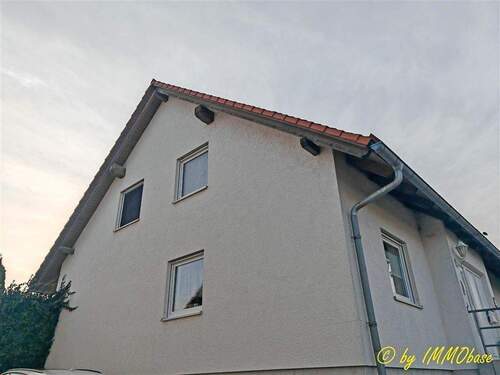 Seitenansicht - Doppelhaushälfte mit 152,00 m&sup2; in Hainichen zum Kaufen