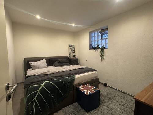 Schlafzimmer im EG - 