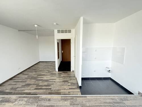 Apartment - aktueller Zustand - Terrassenwohnung mit 41,00 m&sup2; in München zum Kaufen