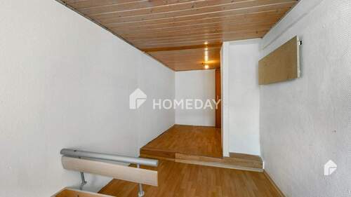 1. OG Schlafzimmer 2 - 