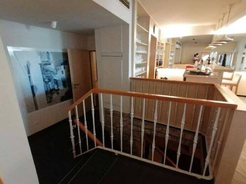 Büro 1 Zugang zum Keller vom EG - 