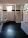 Wohnung 002 1. OG rechts - Badezimmer - 