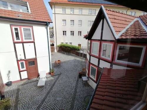 Blick vom 1. OG hinten rechts in Hof - 