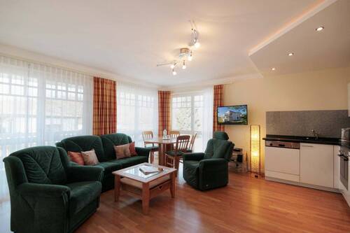 Wohn,- Küchen- und Essbereich - Etagenwohnung mit 70,00 m&sup2; in Binz zum Kaufen