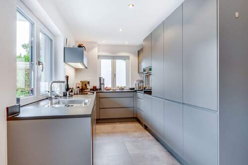 Kueche - Etagenwohnung mit 99,40 m² in Oberding zum Kaufen